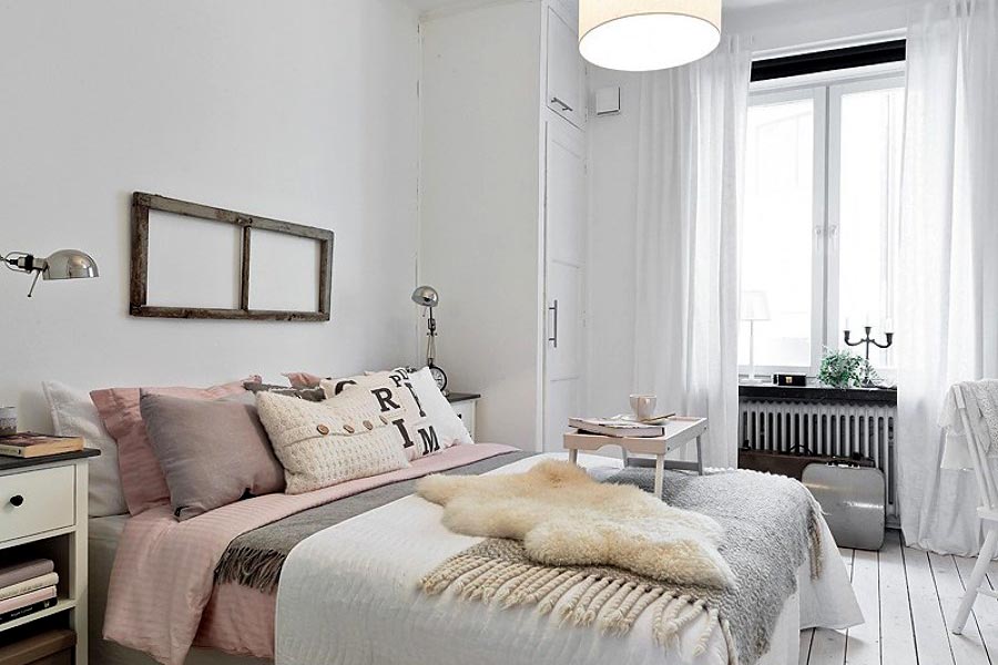 dormitorio blanco y rosa