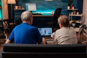 Factores que afectan el desarrollo de la telemedicina en personas de la tercera edad