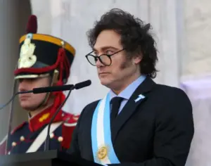 Javier Milei Anuncia el «Consejo de Mayo» en el Aniversario de la Revolución de Mayo