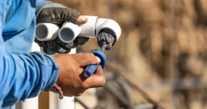 Errores en la instalación de tuberías que causan problemas de mantenimiento