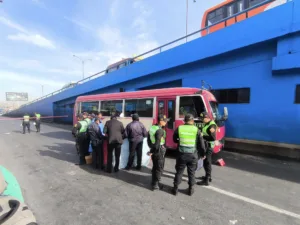 Accidente de tráfico en Arequipa: Impactante colisión que deja heridos