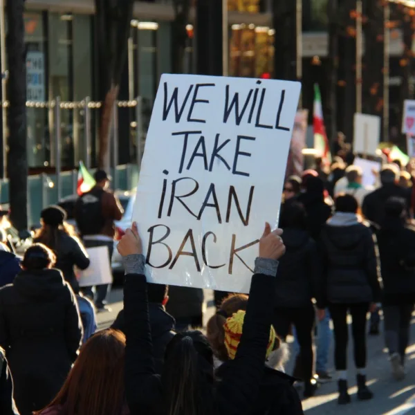 Confiscación de activos en Irán: ¿Qué creen los ciudadanos en el extranjero?