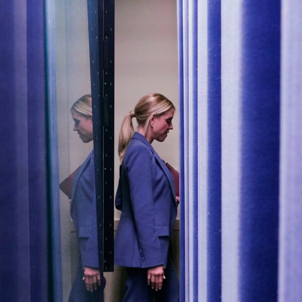 Pam Bondi y su controvertido testimonio sobre Jeffrey Epstein