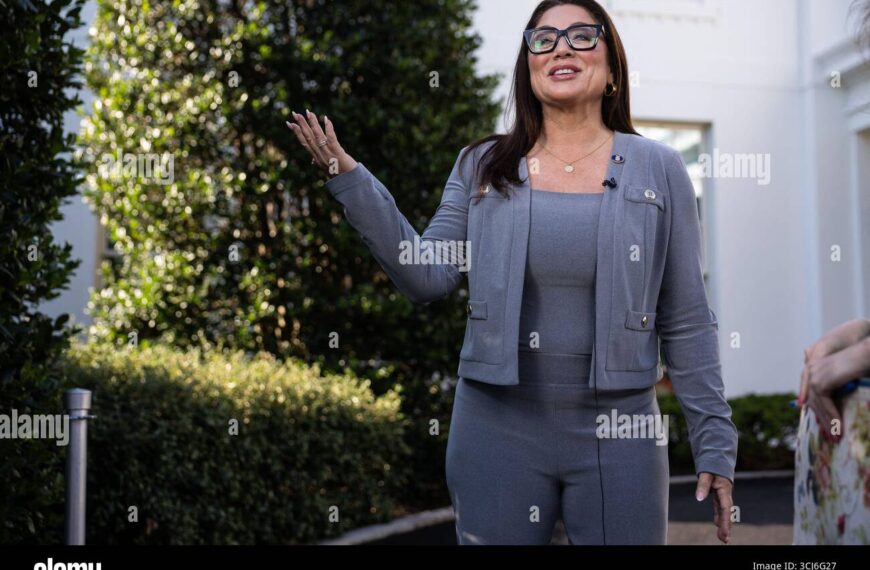 Renuncia Lori Chavez-DeRemer: Lo que Revelan las Acusaciones