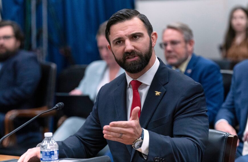 Cameron Hamilton FEMA: Regreso Controversial a la Agencia de Emergencias