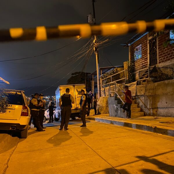 Asesinato en Guayaquil: Cómo las Pandillas Dominan la Violencia