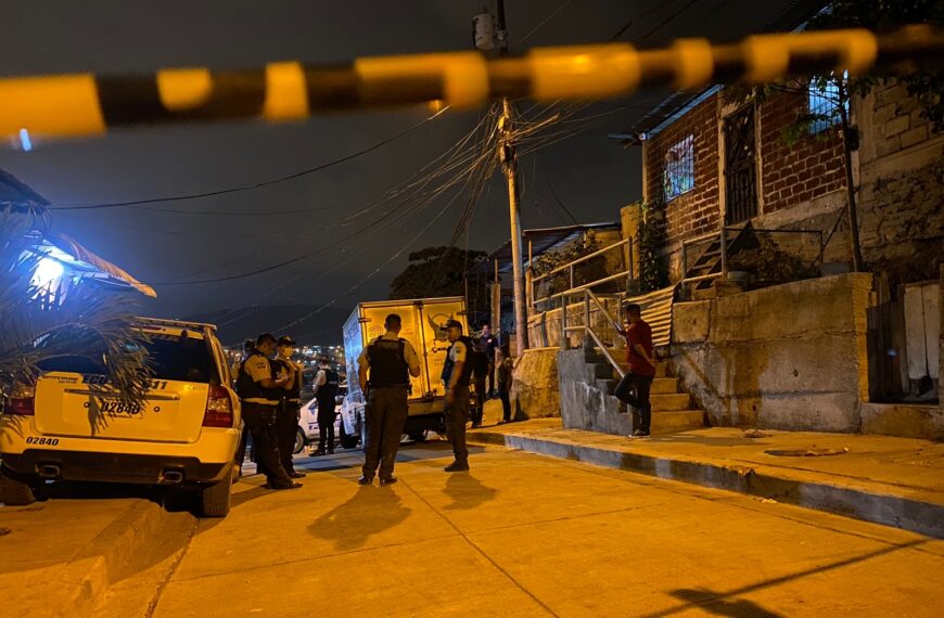 Asesinato en Guayaquil: Cómo las Pandillas Dominan la Violencia