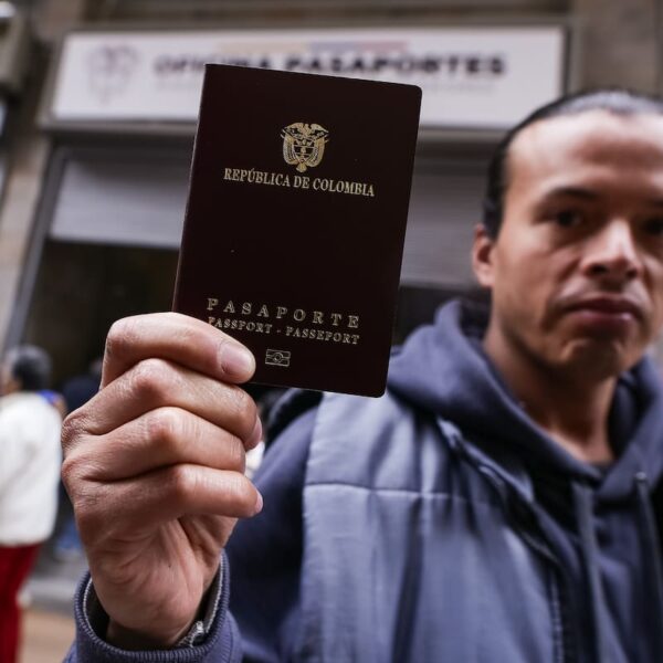 Pasaporte de emergencia: ¿Cómo facilitar su obtención en el extranjero?