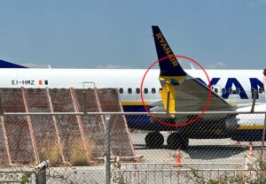 Hombre succionado por ventana del avión en vuelo de Ryanair