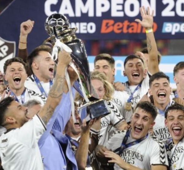 Enrique Macaya Marquez: Un legado de 18 Copas del Mundo en el fútbol