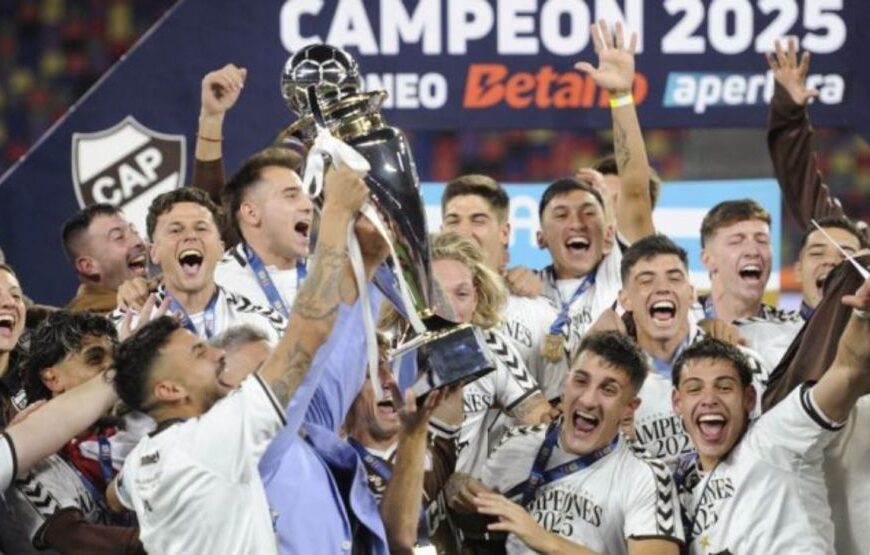 Enrique Macaya Marquez: Un legado de 18 Copas del Mundo en el fútbol
