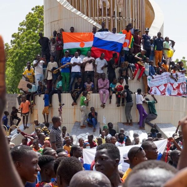 Motín de Niamey: Cómo la inestabilidad desafía a la junta de Níger