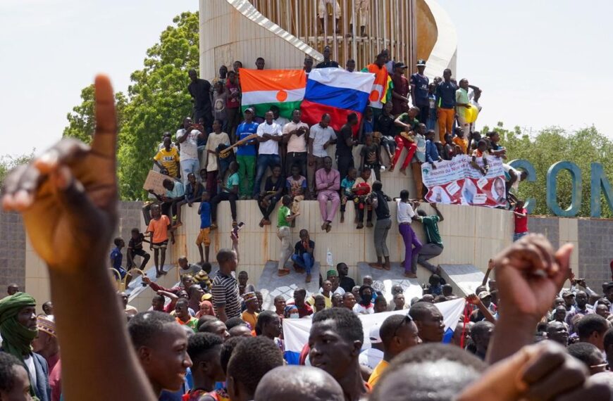 Motín de Niamey: Cómo la inestabilidad desafía a la junta de Níger