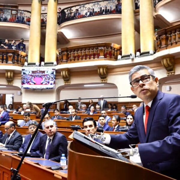Luis Galarreta y el Diálogo Político: ¿Qué Significa para el Perú?