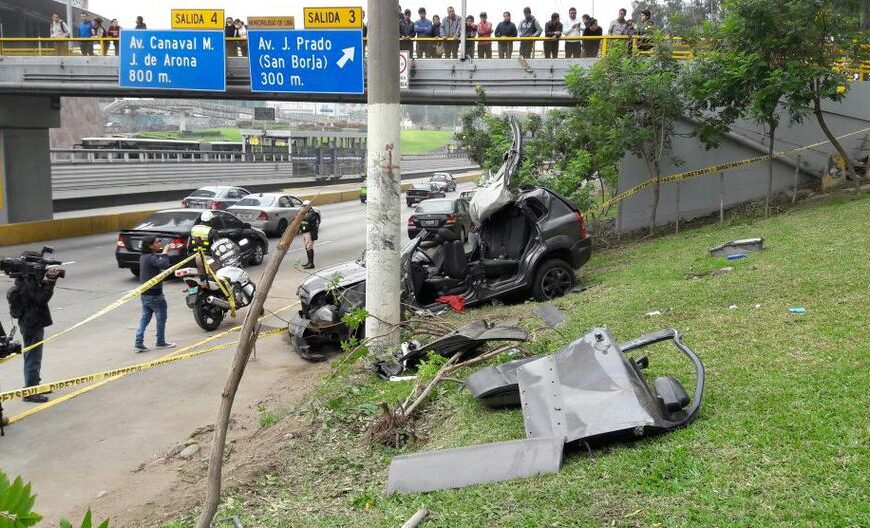 Accidente Policial en Javier Prado: La Verdad Detrás del Choque